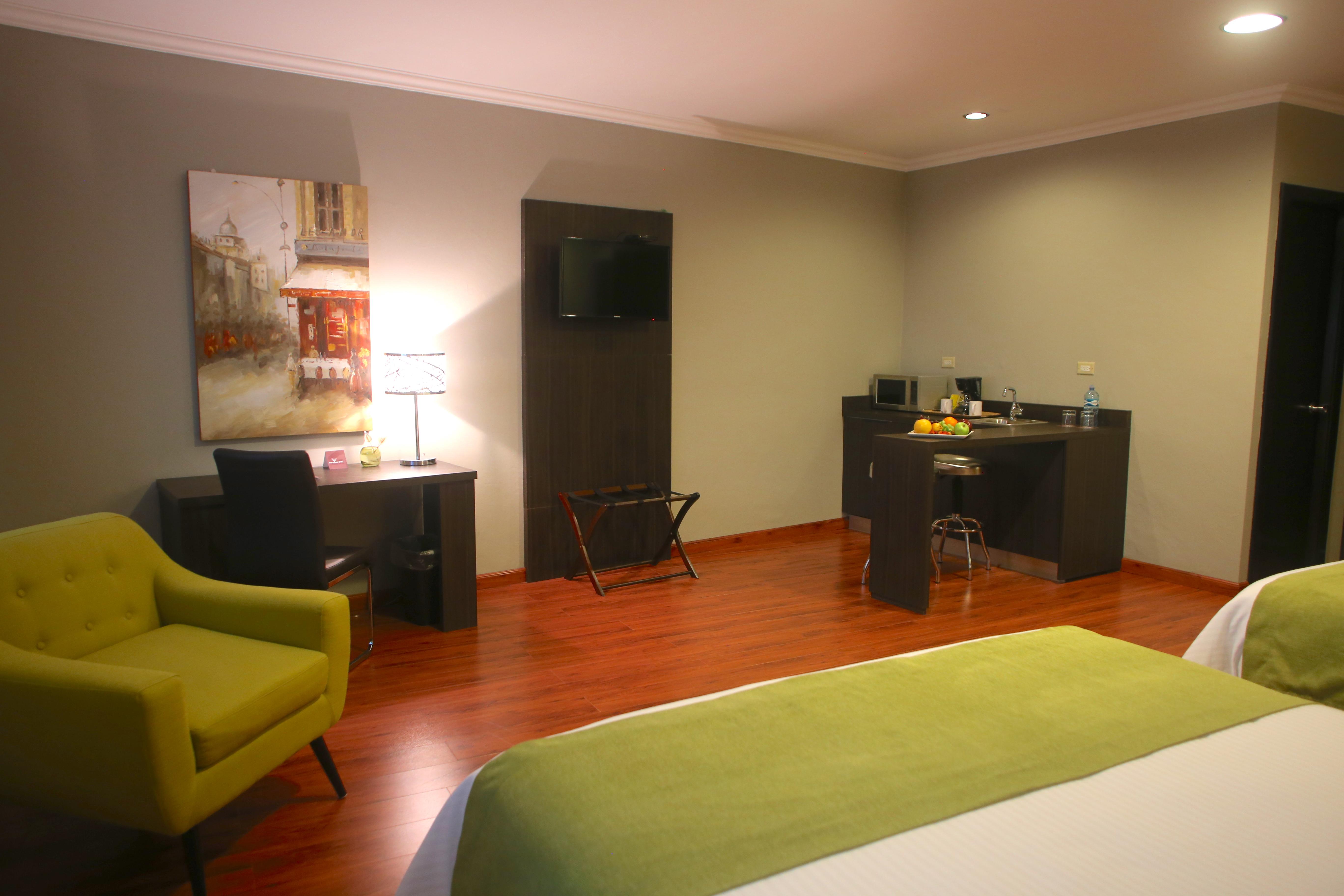 Aranjuez & Hotel 4*